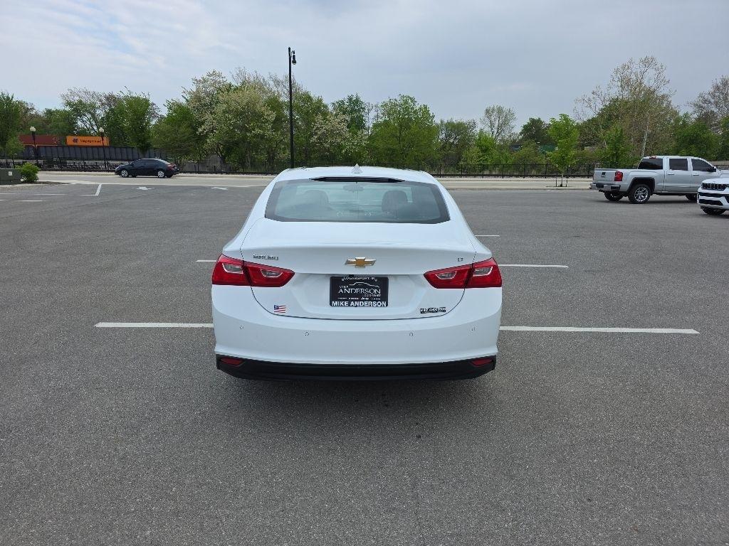 Chevrolet Malibu  2024