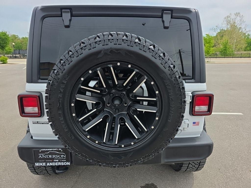 Jeep Wrangler  2021