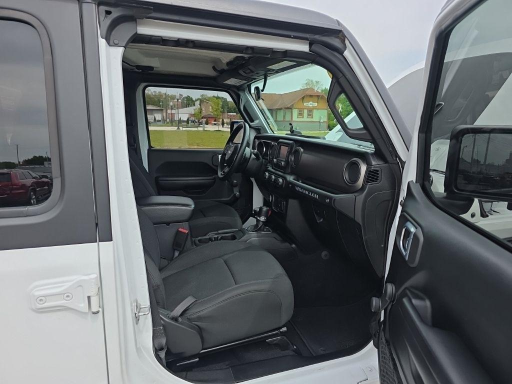 Jeep Wrangler  2021