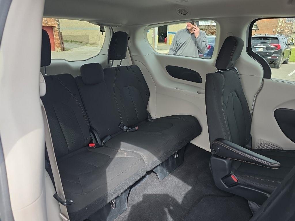 Chrysler Pacifica  2018