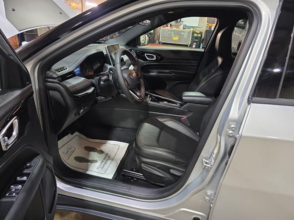 Jeep Compass  2025