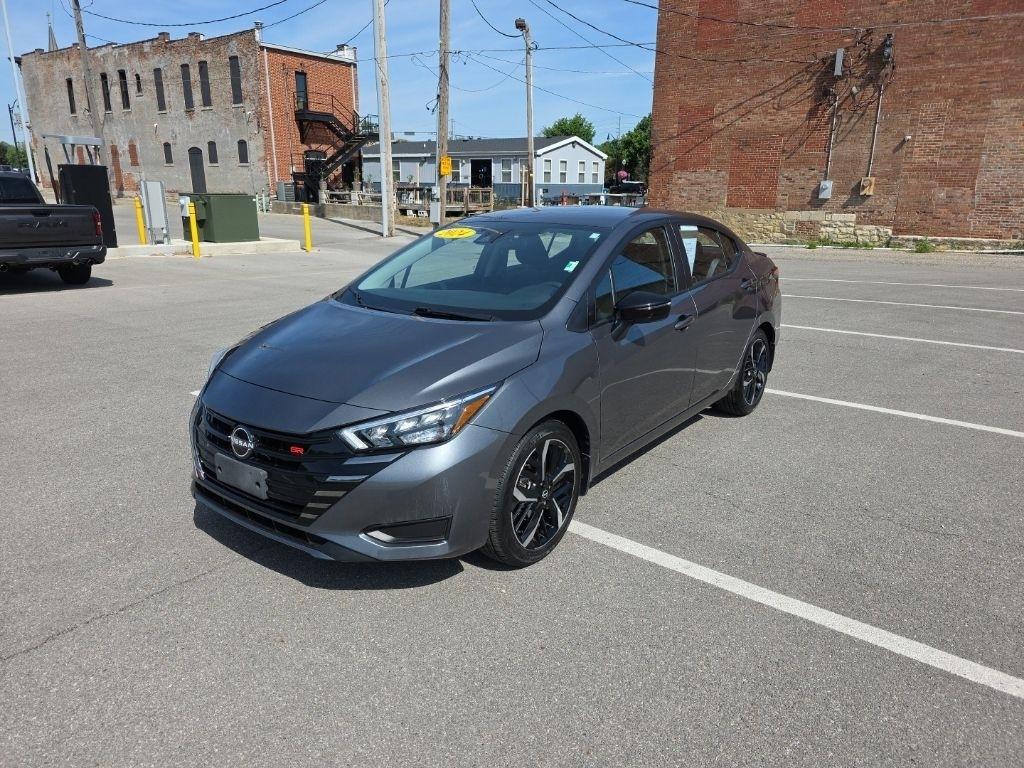 Nissan Versa  2024