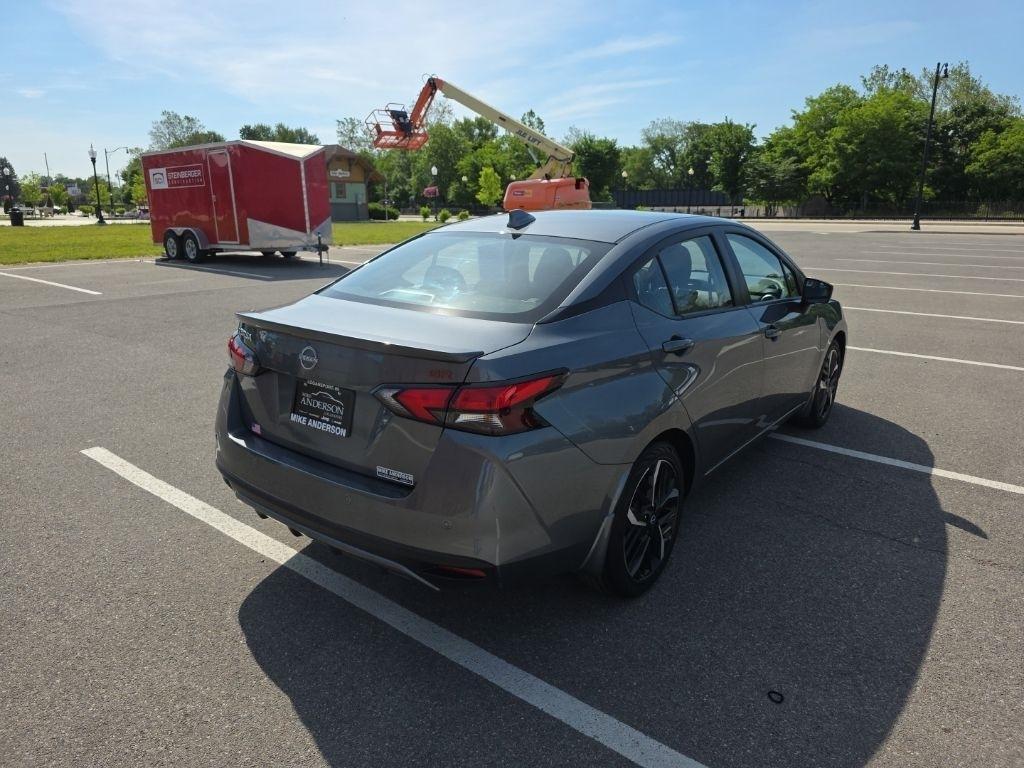 Nissan Versa  2024