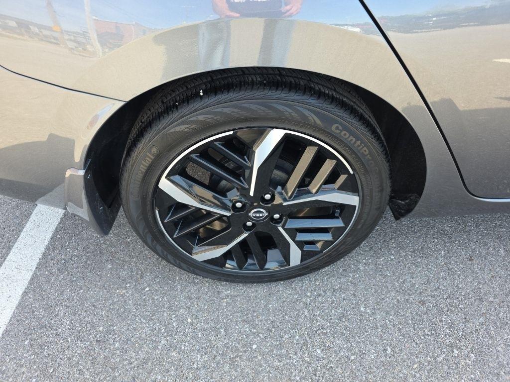 Nissan Versa  2024