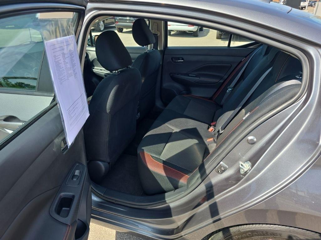 Nissan Versa  2024