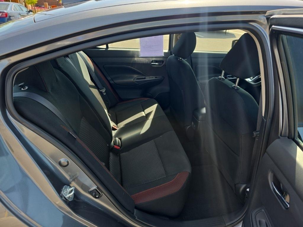 Nissan Versa  2024