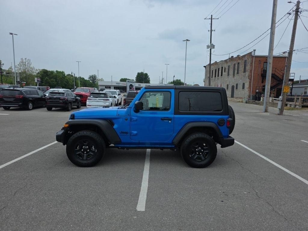 Jeep Wrangler  2025