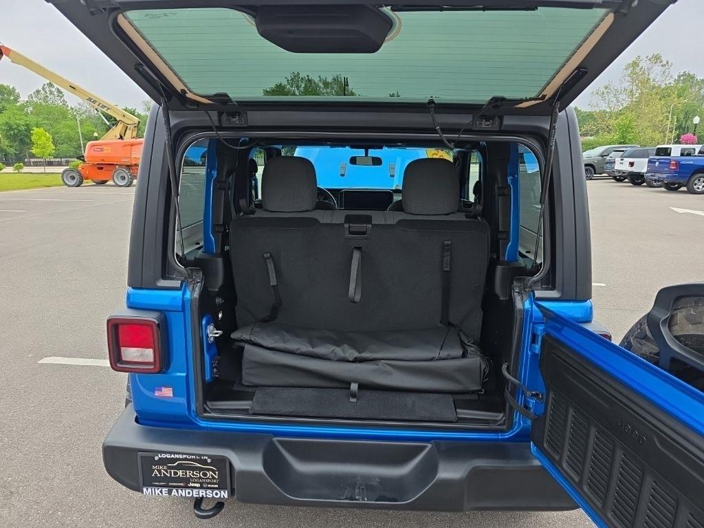 Jeep Wrangler  2025