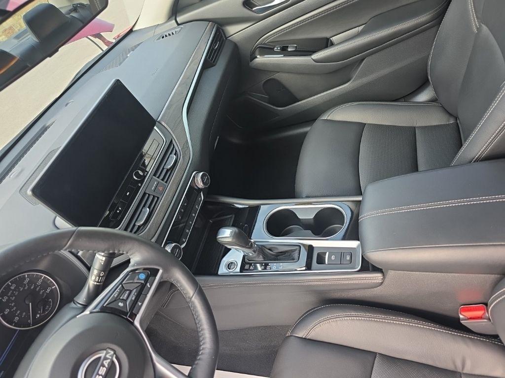 Nissan Altima  2023