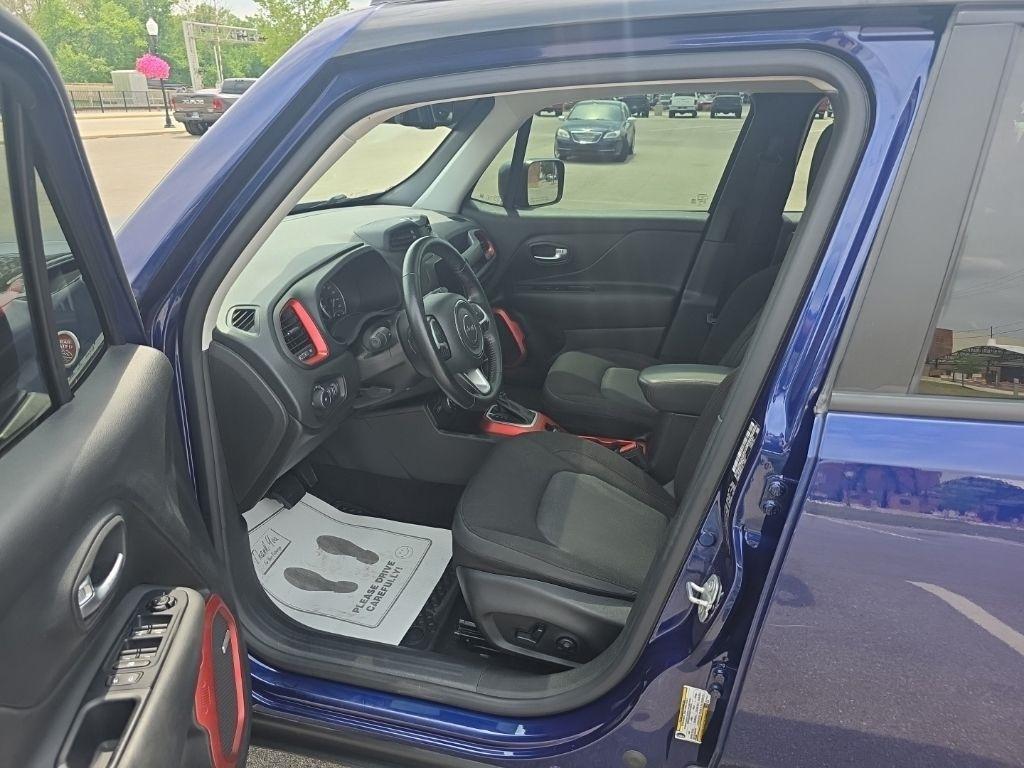Jeep Renegade  2021