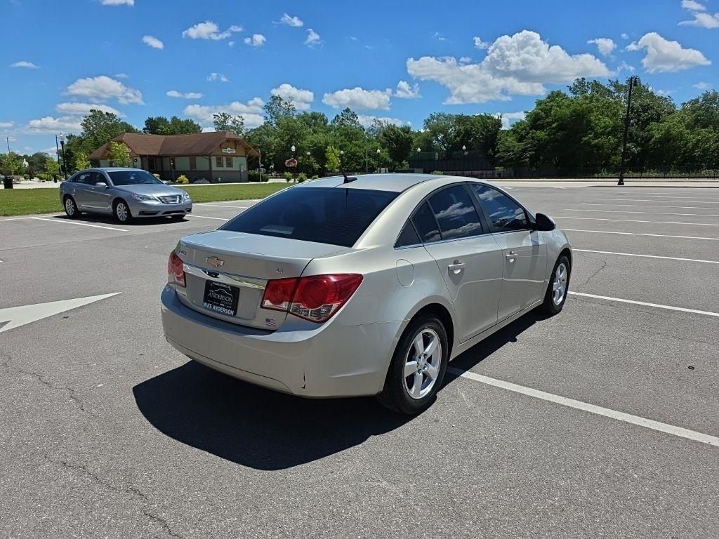 Chevrolet Cruze  2013