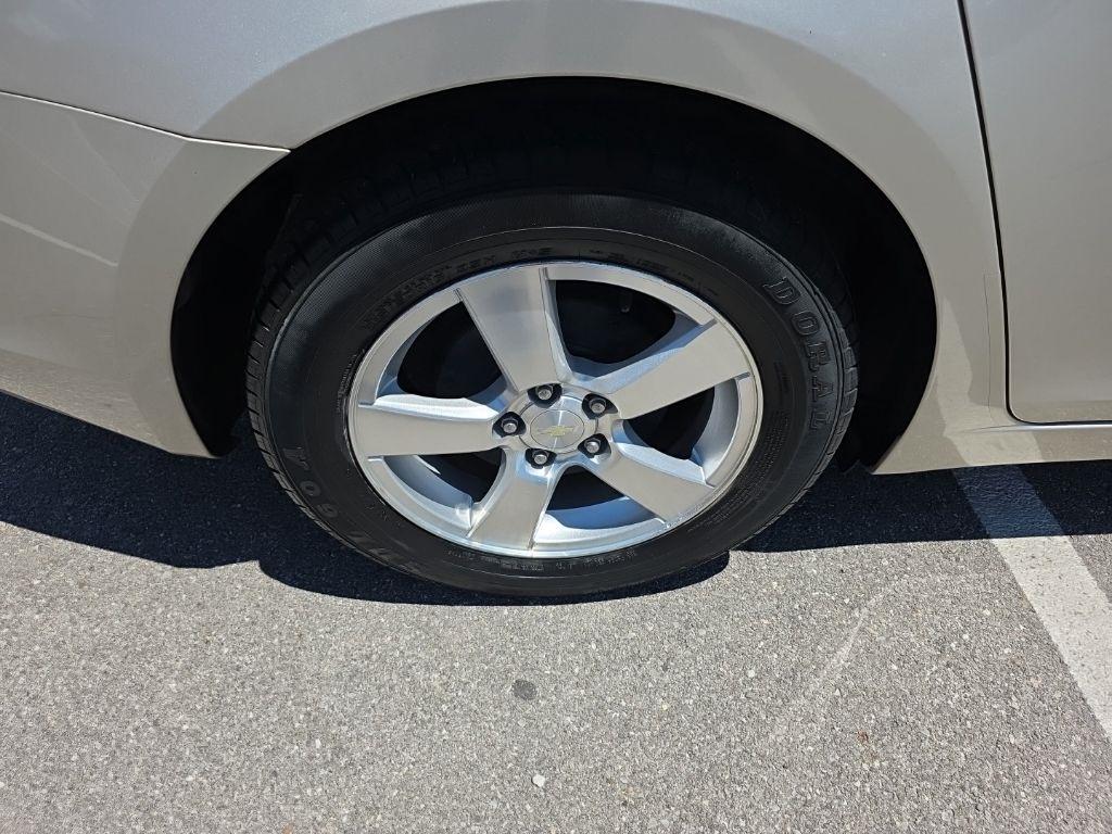Chevrolet Cruze  2013