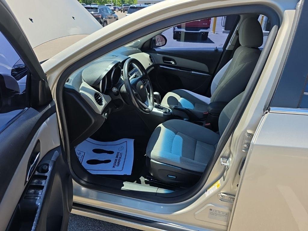 Chevrolet Cruze  2013