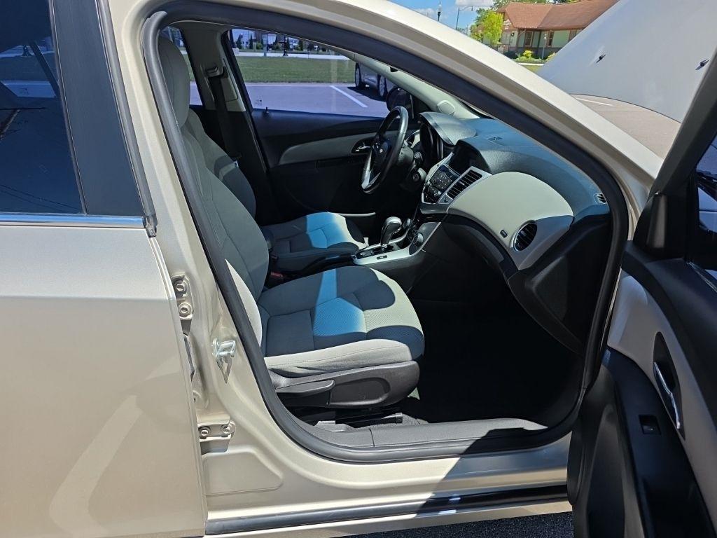 Chevrolet Cruze  2013
