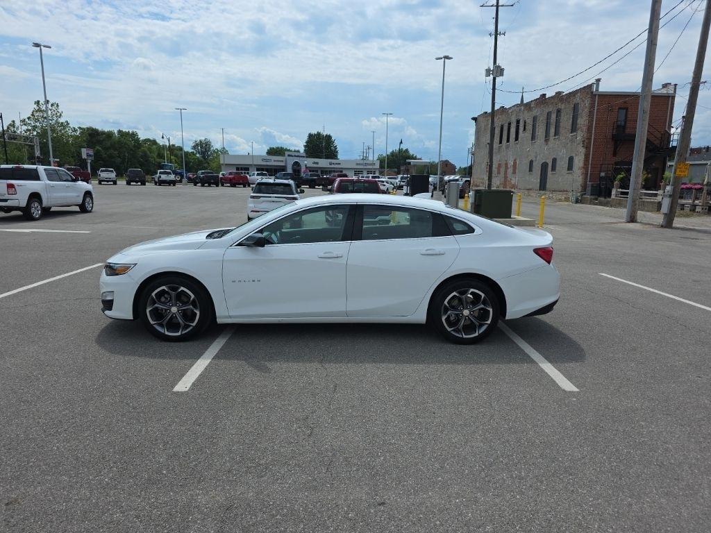 Chevrolet Malibu  2024