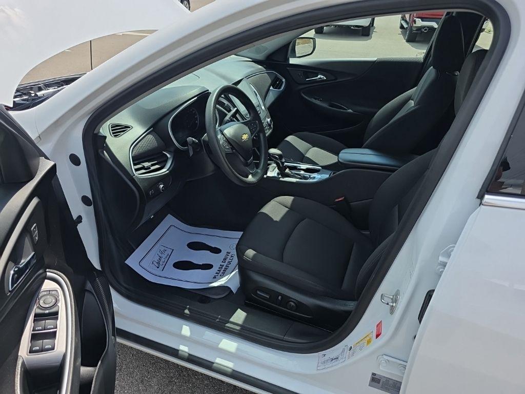Chevrolet Malibu  2024