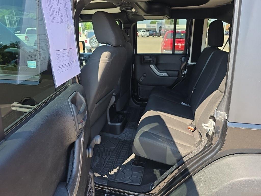 Jeep Wrangler  2015