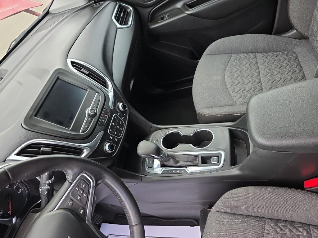 2022 Chevrolet Equinox LT - Photo 16