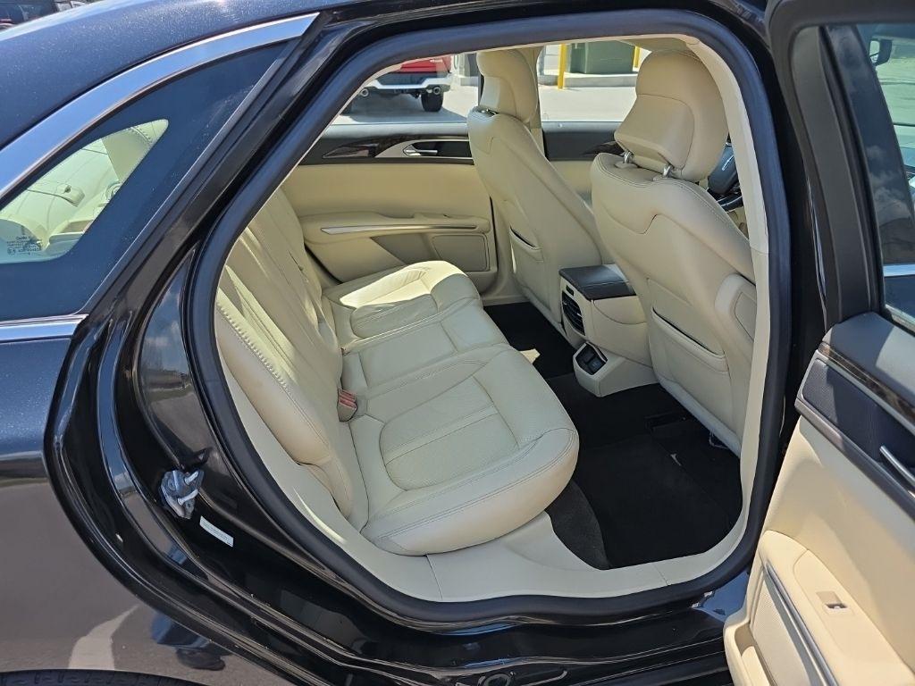 Lincoln MKZ  2014