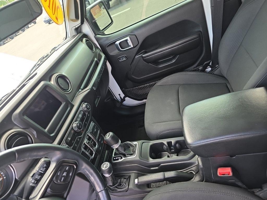 Jeep Wrangler  2018