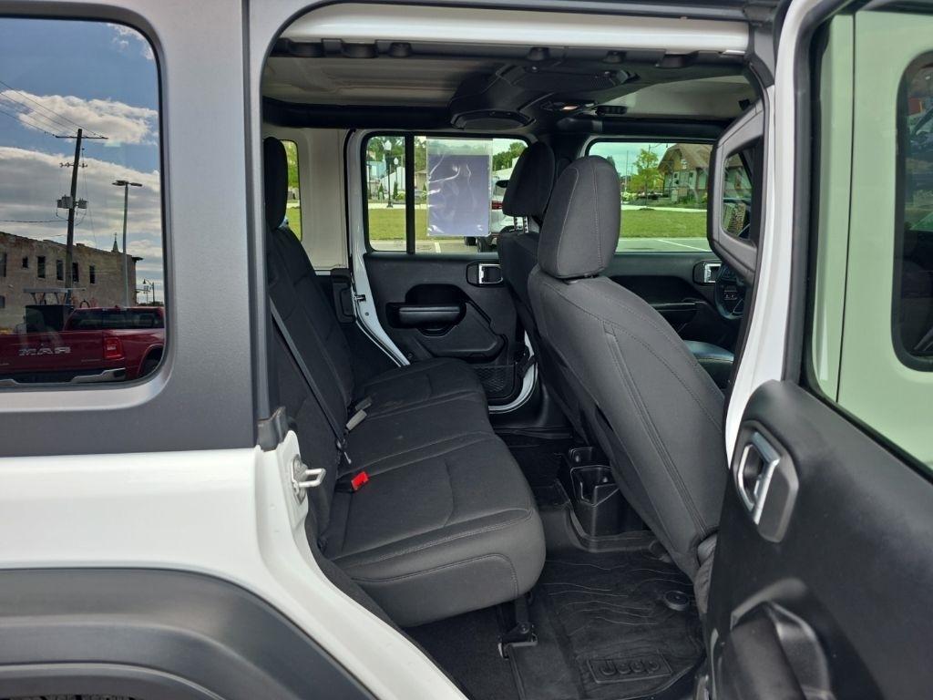 Jeep Wrangler  2018
