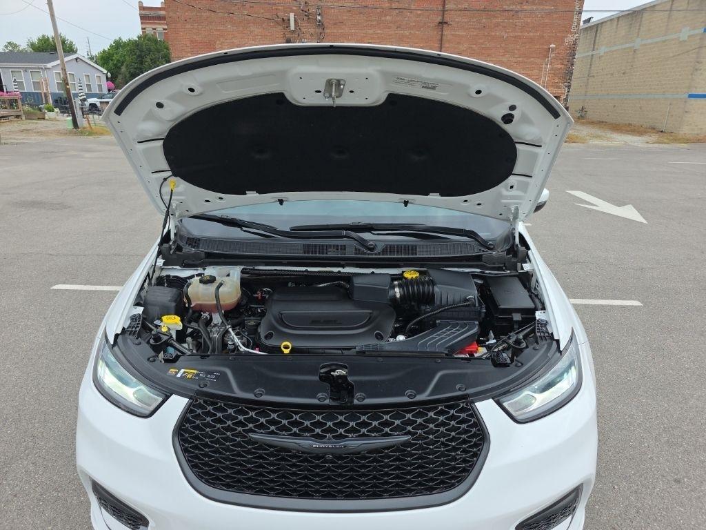 Chrysler Pacifica  2023
