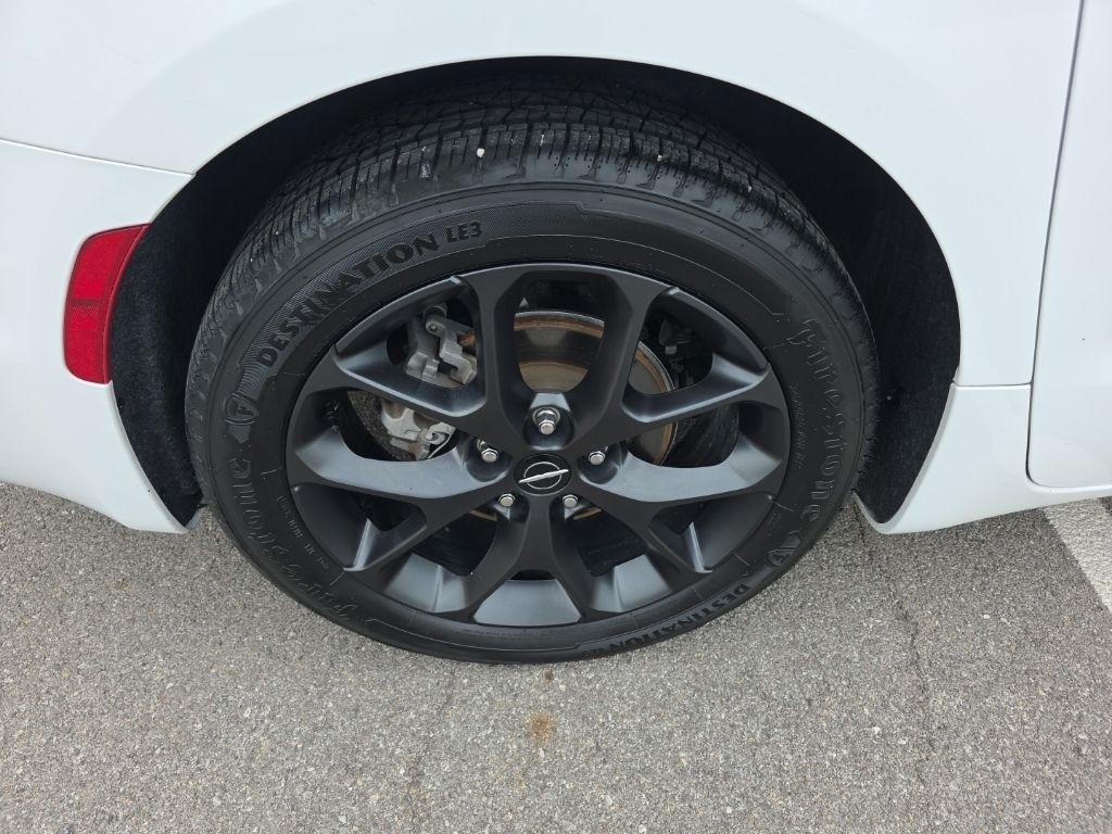 Chrysler Pacifica  2023