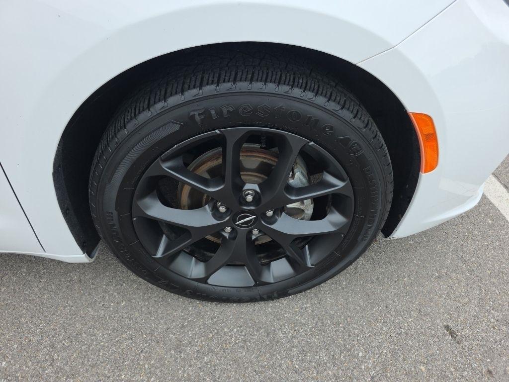 Chrysler Pacifica  2023