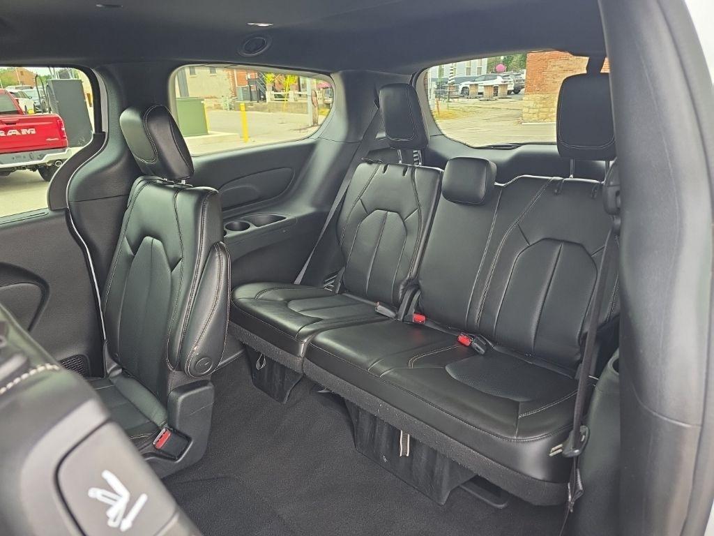 Chrysler Pacifica  2023