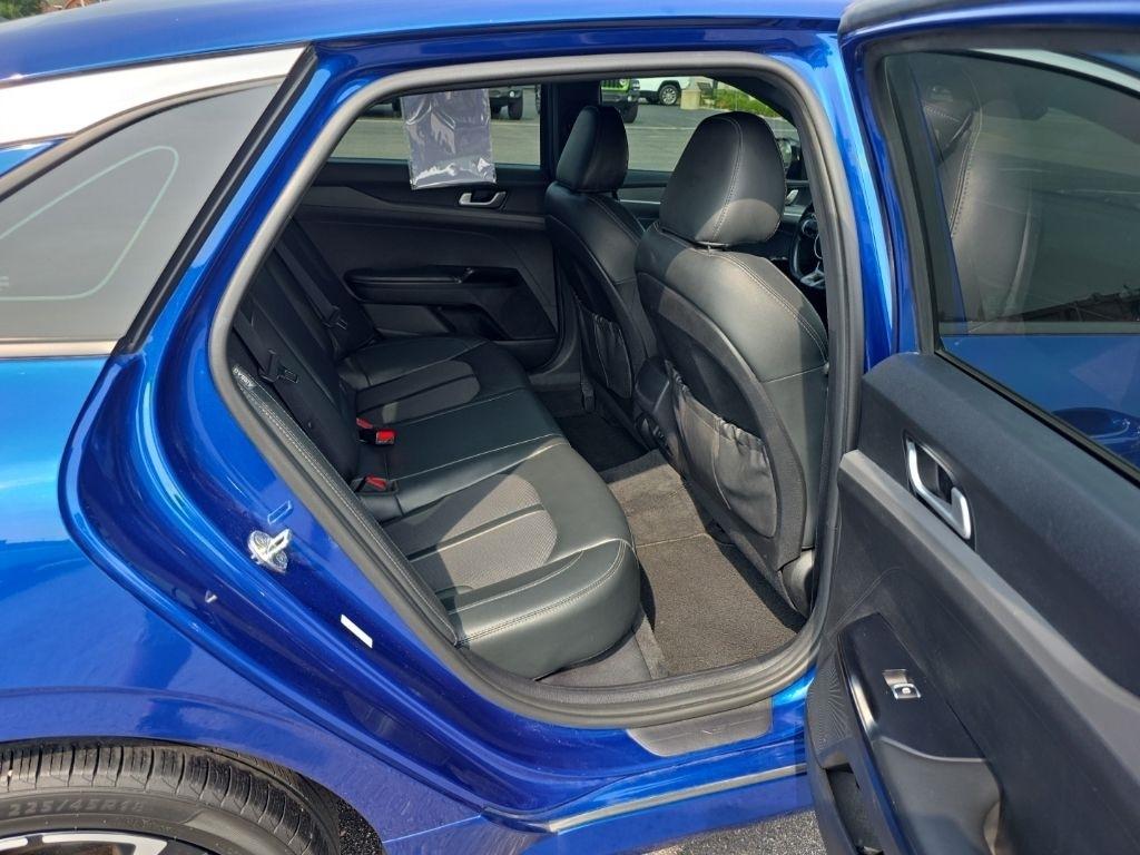 Kia K5  2022