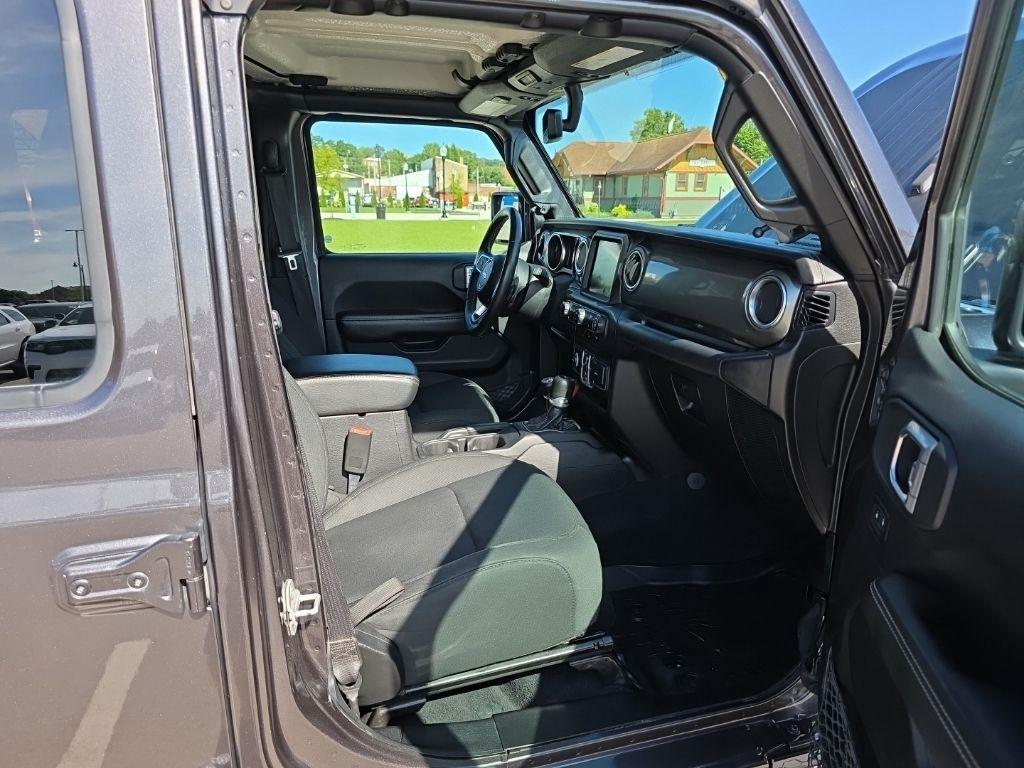 Jeep Wrangler  2020