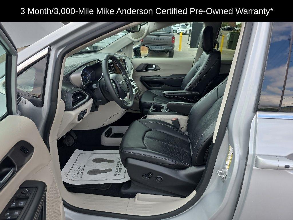 Chrysler Pacifica  2024