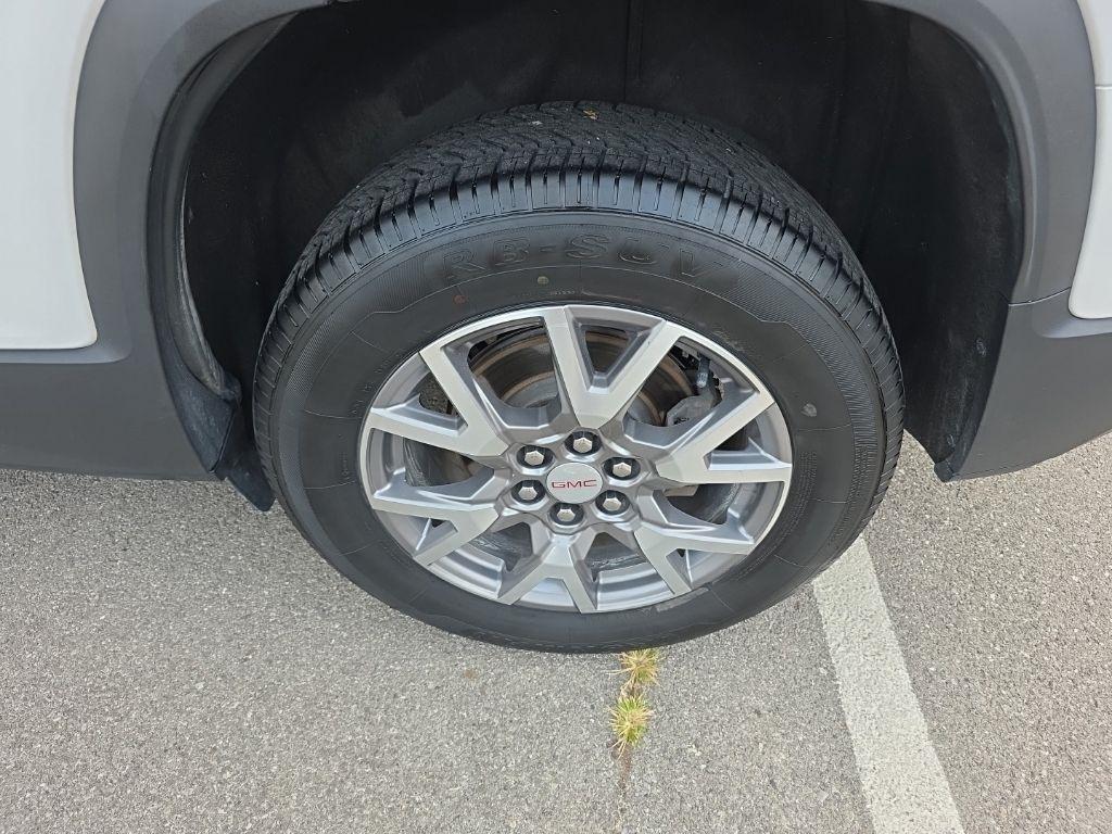 GMC Acadia  2021