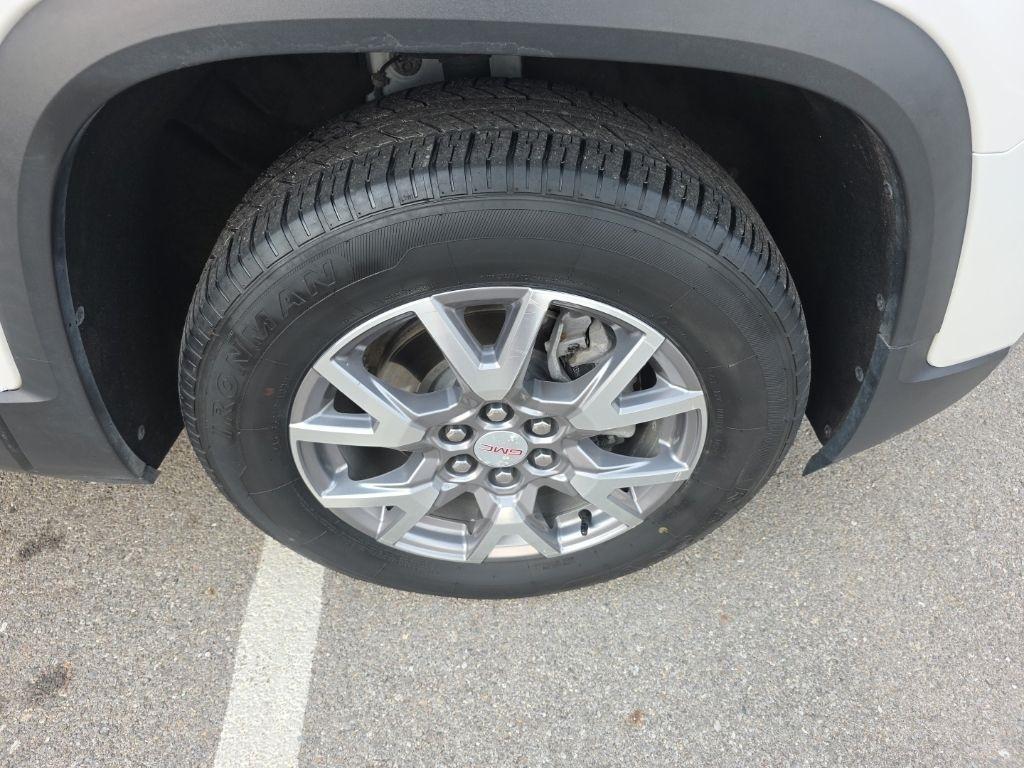 GMC Acadia  2021