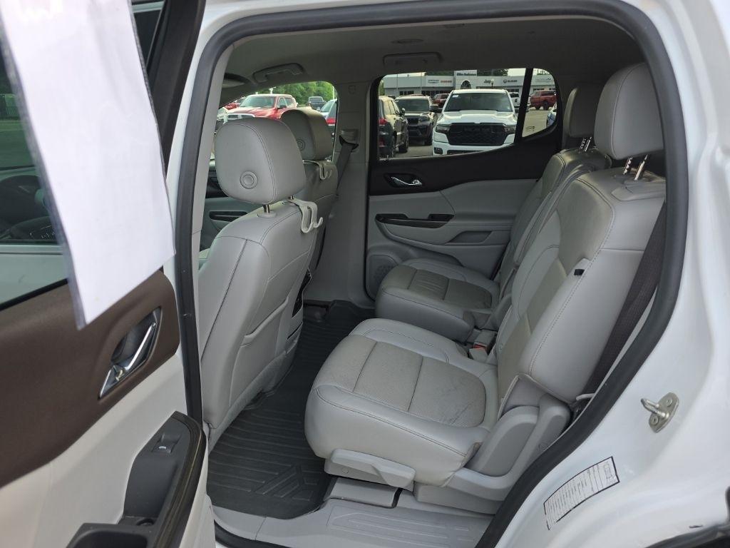 GMC Acadia  2021