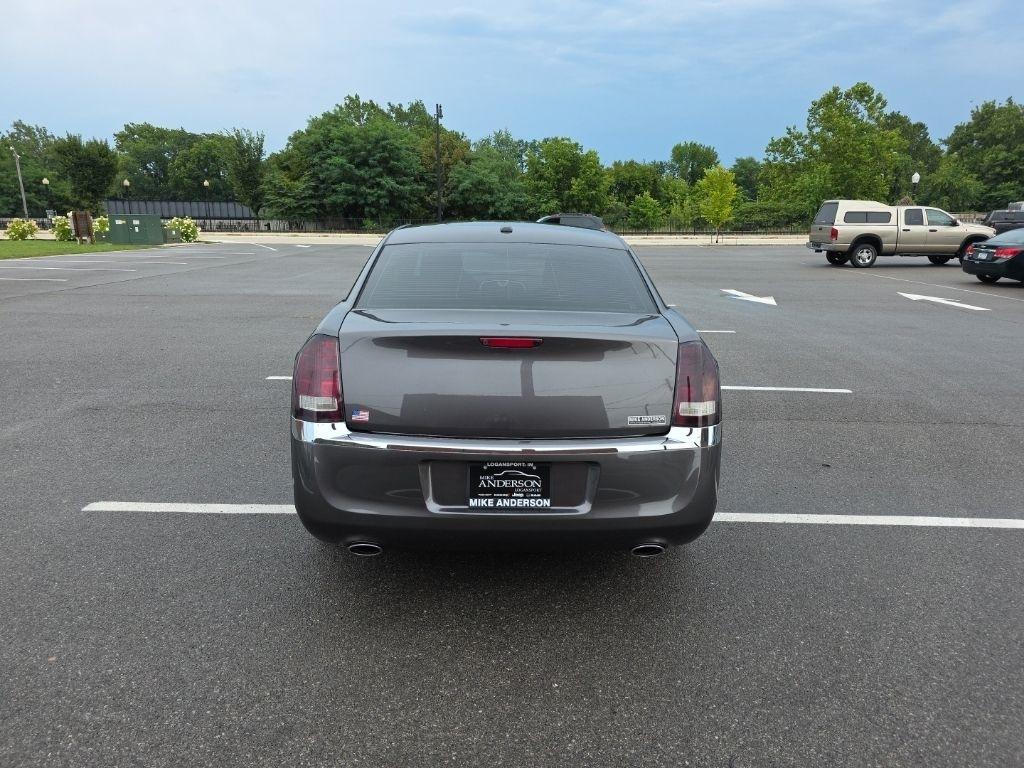 Chrysler 300  2014