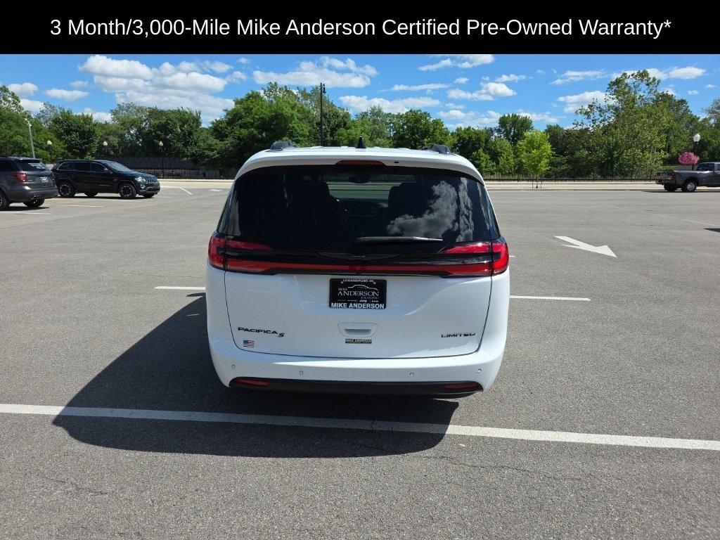Chrysler Pacifica  2025