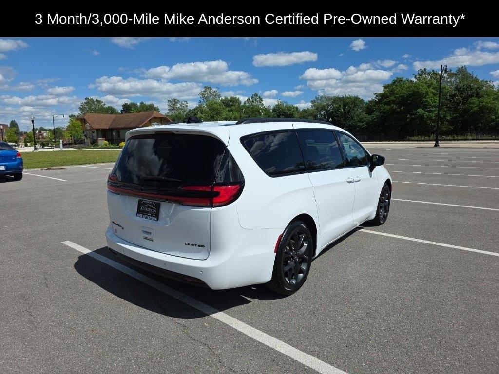 Chrysler Pacifica  2025