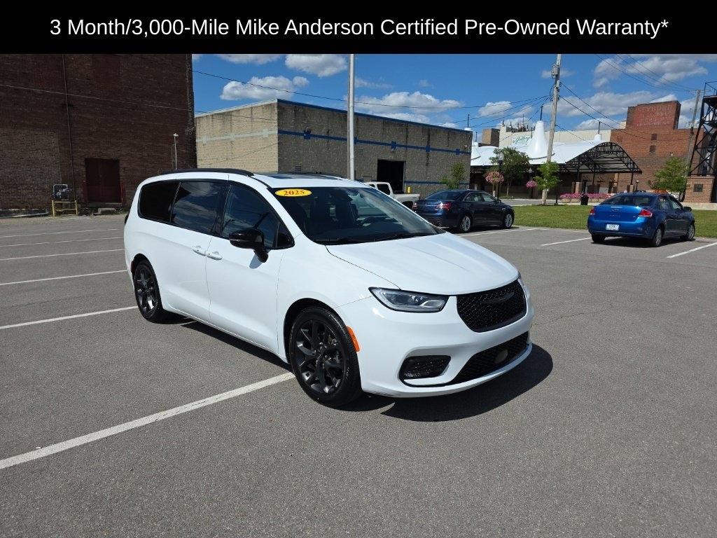 Chrysler Pacifica  2025