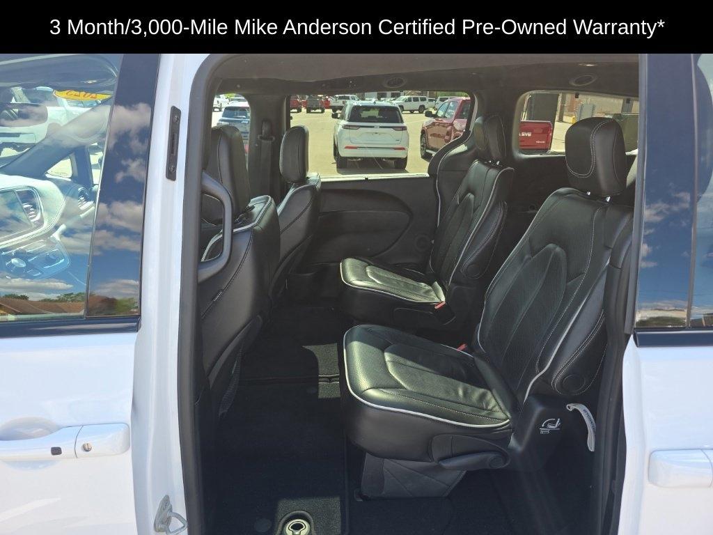 Chrysler Pacifica  2025