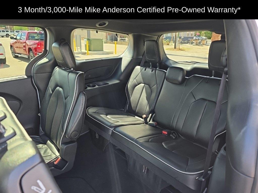 Chrysler Pacifica  2025