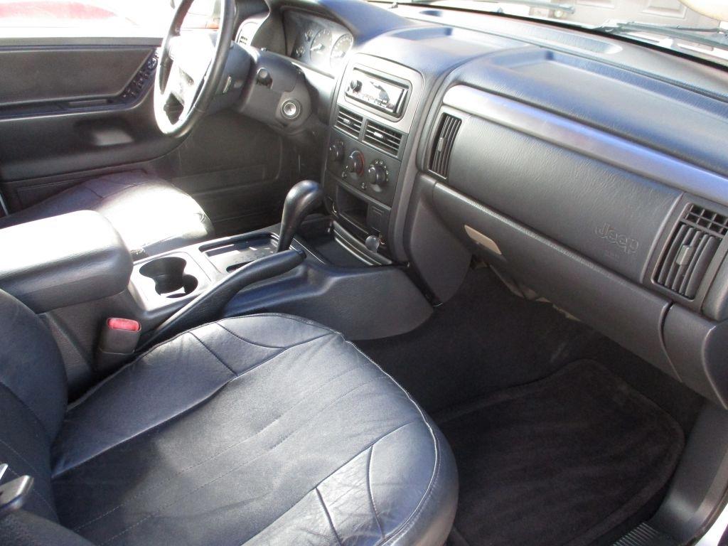 Jeep Grand Cherokee  2004