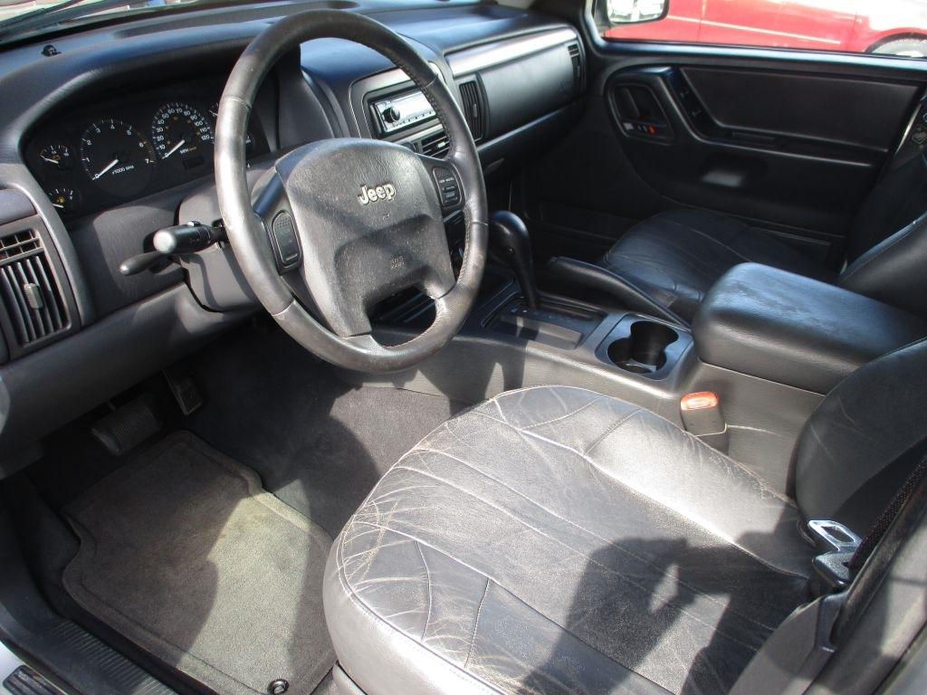 Jeep Grand Cherokee  2004