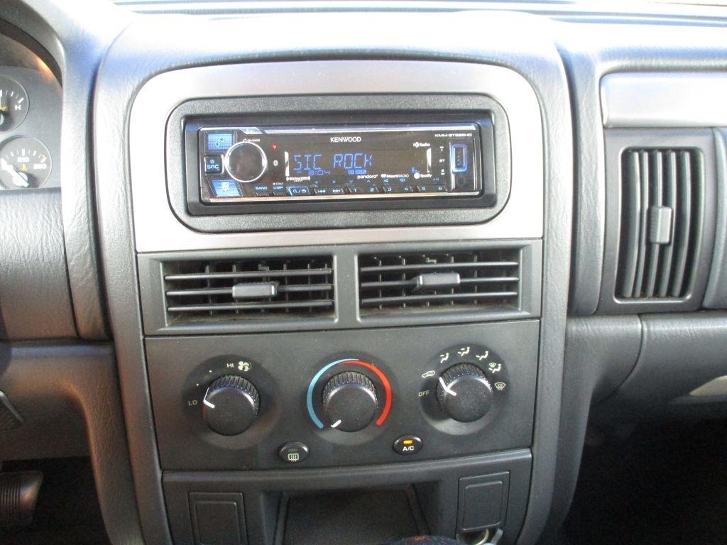 Jeep Grand Cherokee  2004