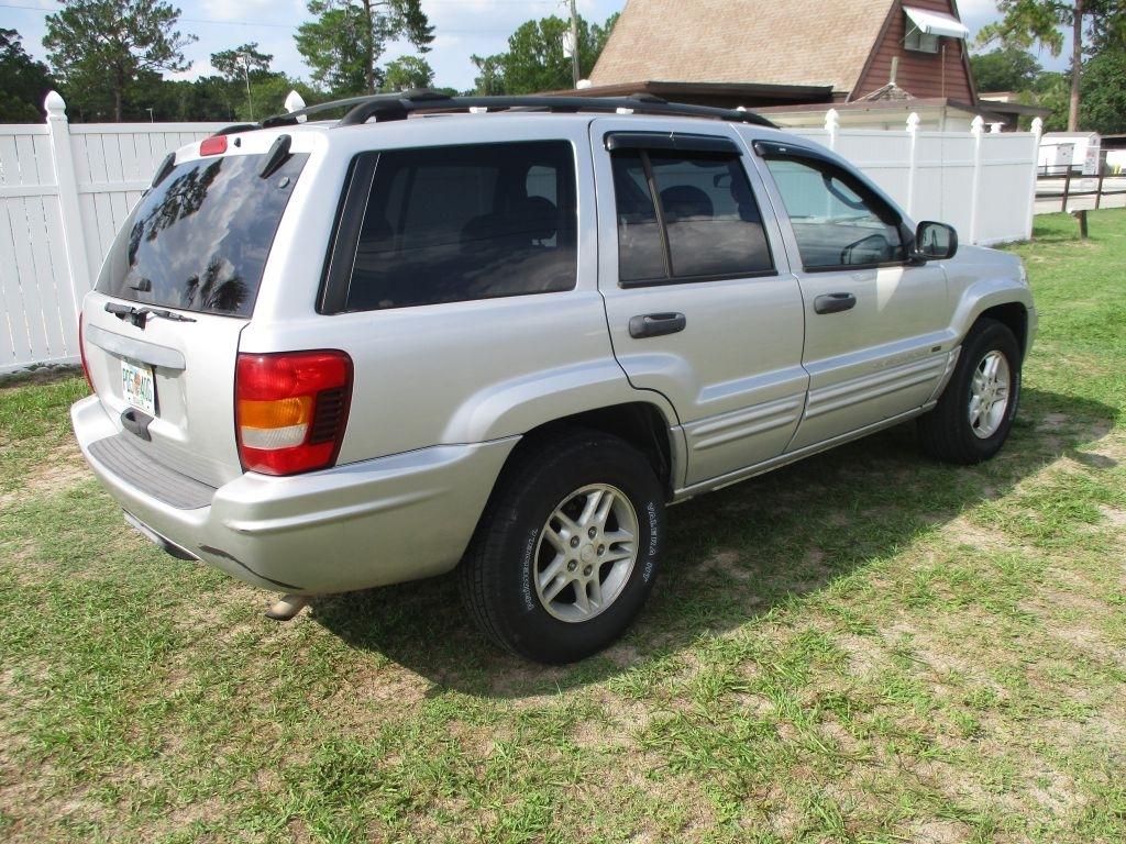 Jeep Grand Cherokee  2004