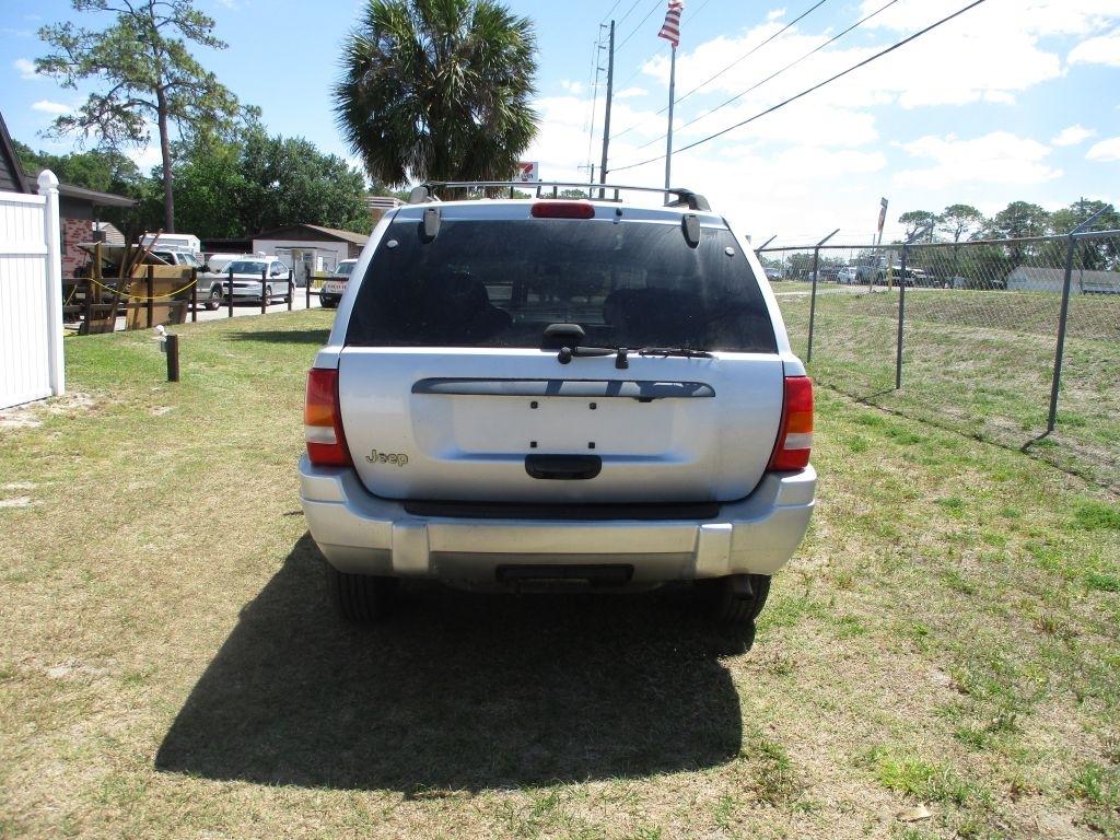 Jeep Grand Cherokee  2004