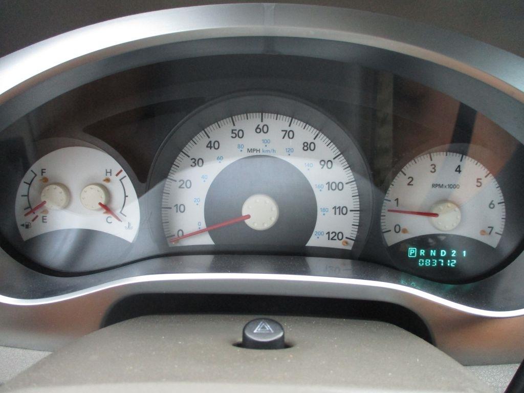 Mitsubishi Raider  2006