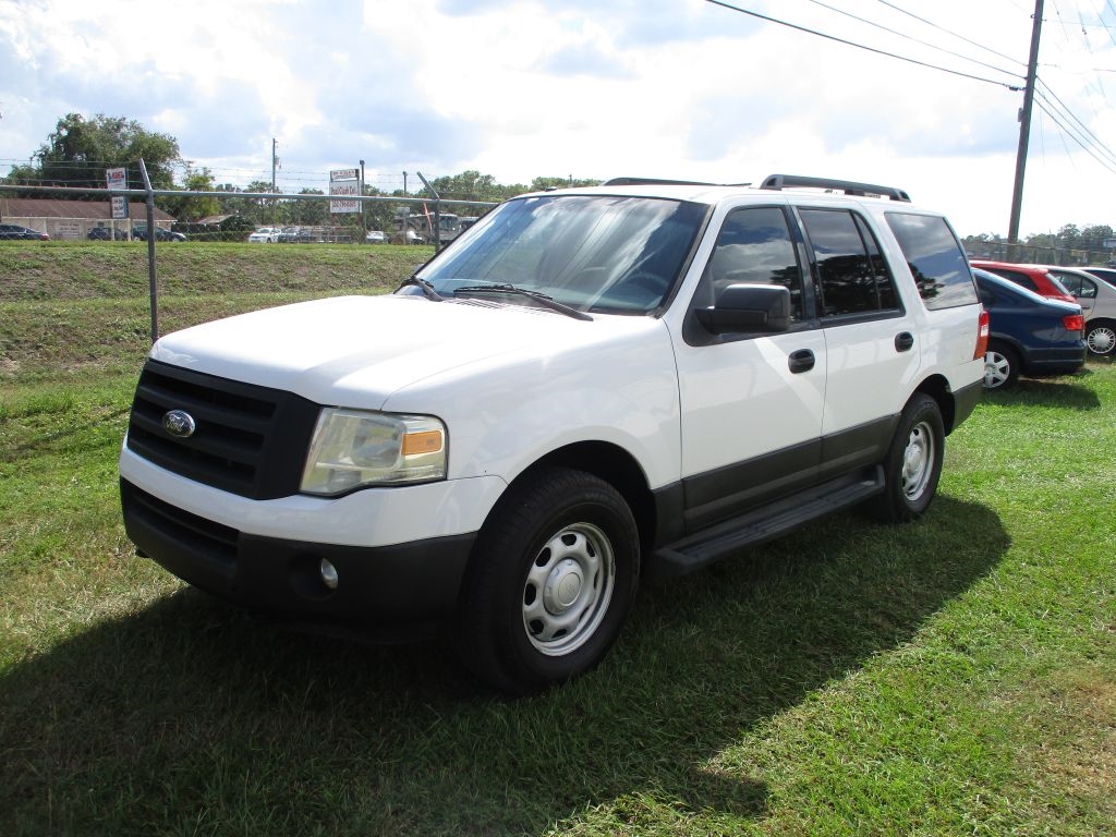 2013 Ford Expedition XLT photo 3