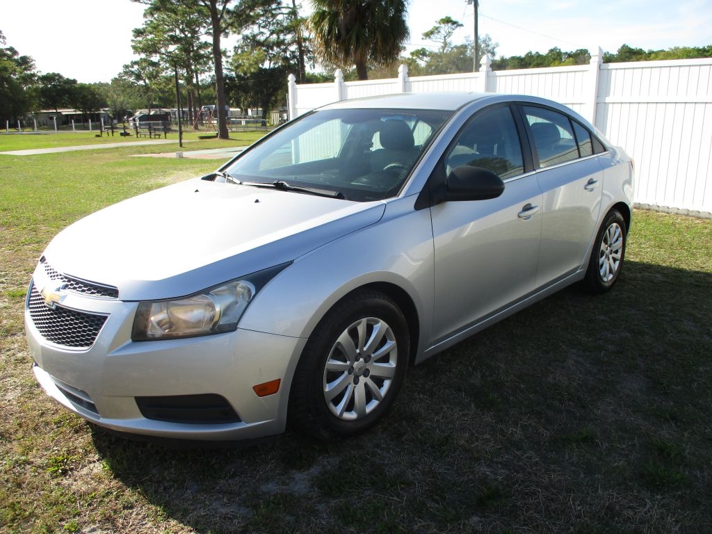 Chevrolet Cruze  2011