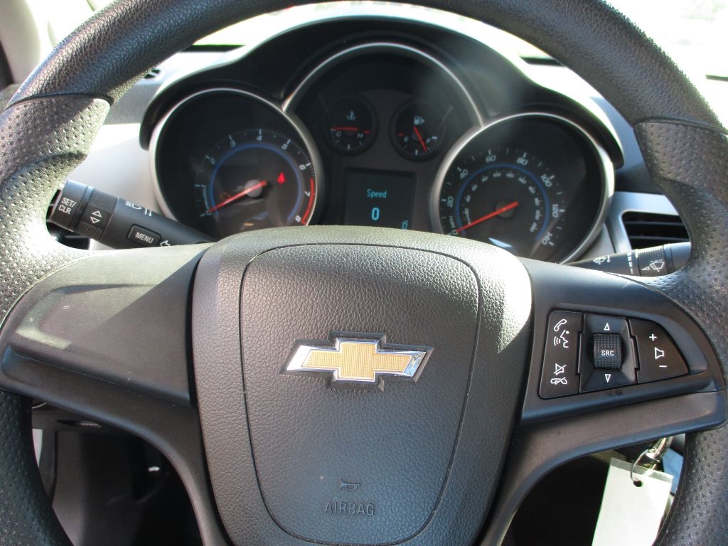 Chevrolet Cruze  2011